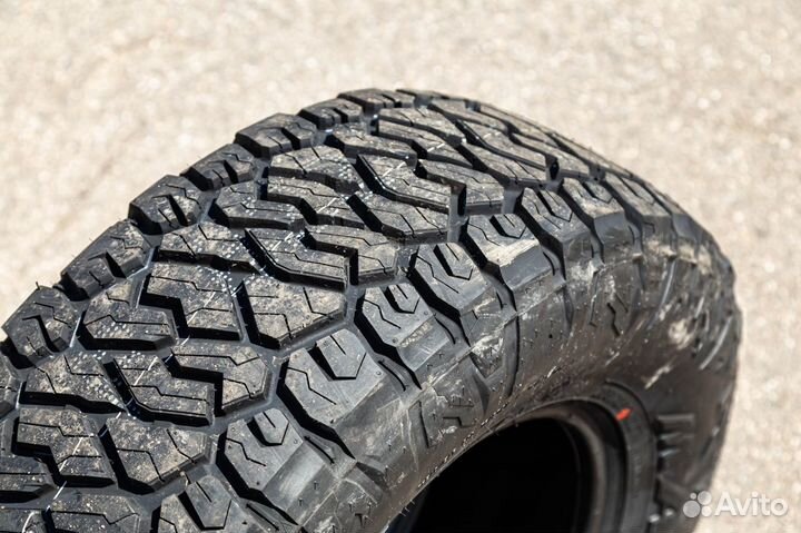 Maxxis AT-811 Razr AT 265/70 R17 116T