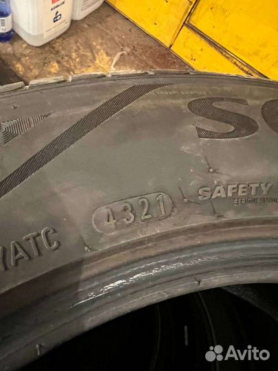 Kumho Solus TA51 215/55 R17 94V