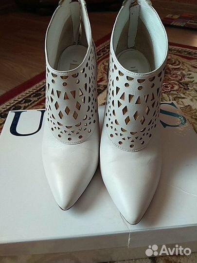 Ботинки guess