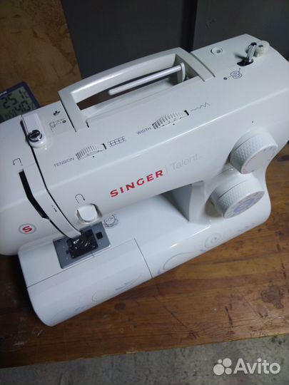 Швейная машина Singer Talent 3323