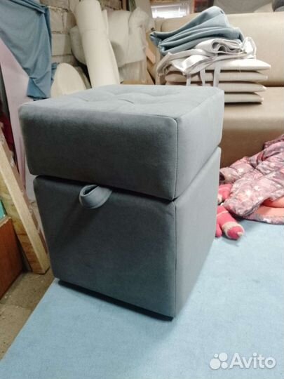 Банкетка, пуфик в прихожую