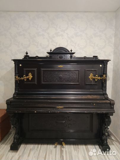 Старинное пианино