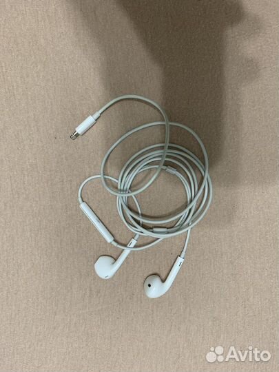 Наушники apple earpods lightning