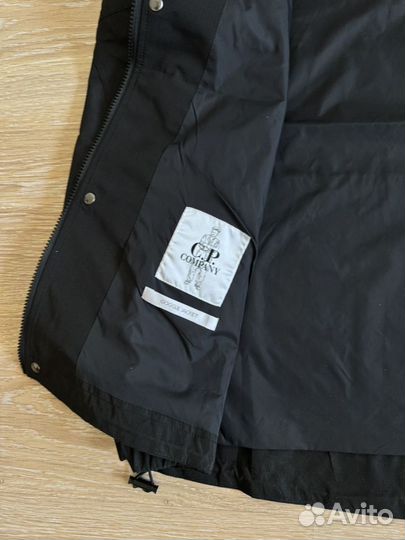Куртка C.P. Company мужская размер 50 (L)