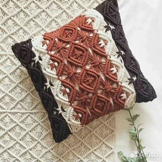 Наволочка макраме на подушку