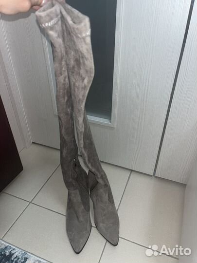 Ботфорты осень весна на шпильке 36 размер