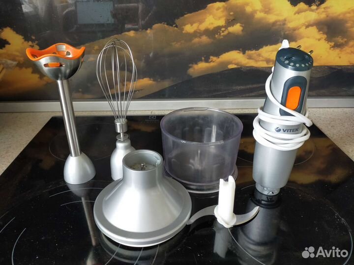 Блендер погружной Vitek vt-1461 (блендерный набор)