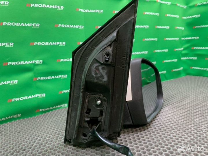 Зеркало правое Ford Focus 2