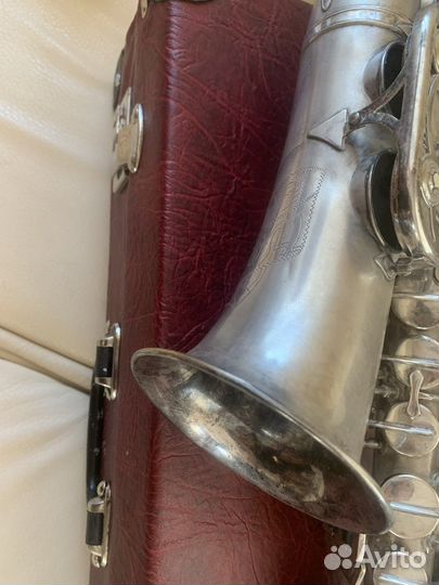 Саксофон альт+ кейс, торг