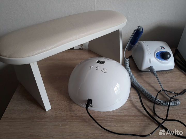 Оборудование для мастера маникюра