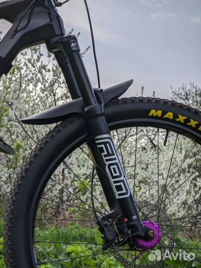 Карбоновый велосипед 27.5