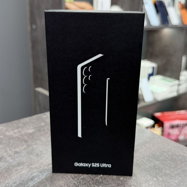 Samsung Galaxy S25 Ultra, 12/256 ГБ, SIM + eSIM