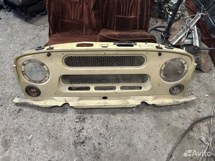 Облицовка радиатора УАЗ