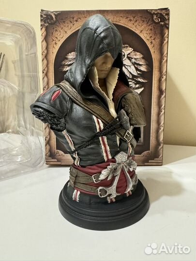 Фигурки из игр Assassins creed Ezio Auditore