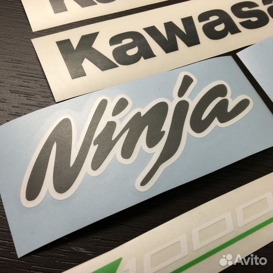 Изготовление наклеек для мотоциклов и транспорта