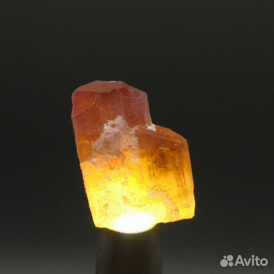 Розовый турмалин, кварц, альбит. Малхан