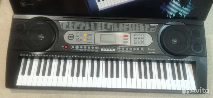 Синтезатор