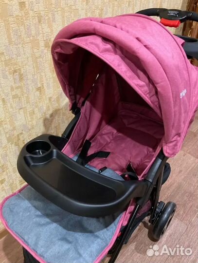 Прогулочная коляска