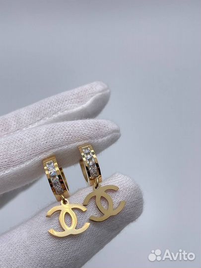 Серьги в стиле Шанель