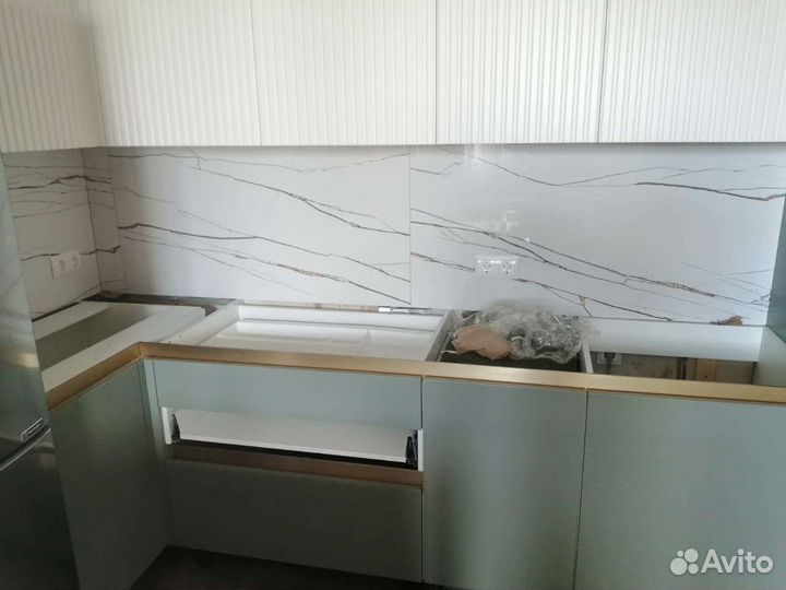 Ремонт квартир, штукатурка, поклейка обоев, плитка