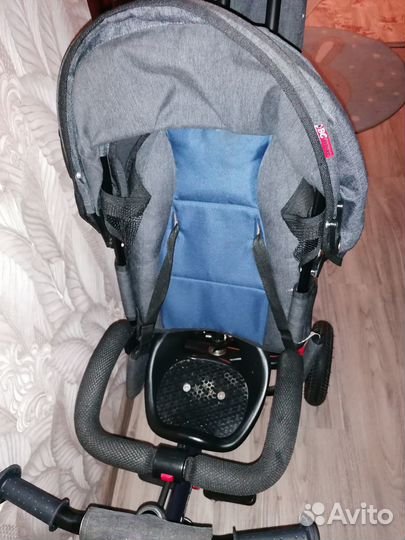 Трехколесный велосипед