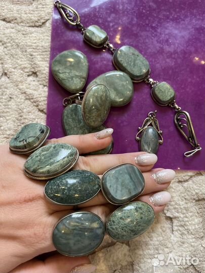 Украшения с натуральными камнями, цена за набор