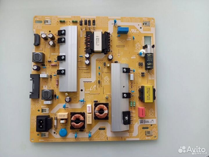 Разбор Samsung QE55Q60tauxru