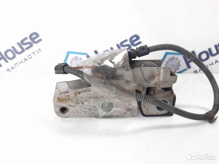 Замок капота Volkswagen Jetta 5