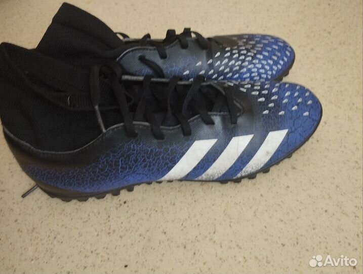 Сороконожки adidas predator