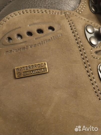 Ботинки для трекинга 42