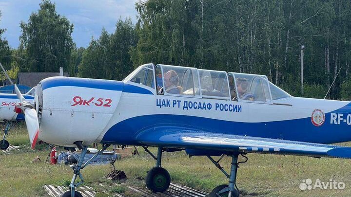 Полет на учебно-спортивном самолете Як-52