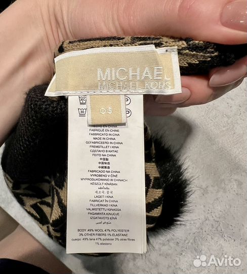 Зимняя шапка Michael Kors