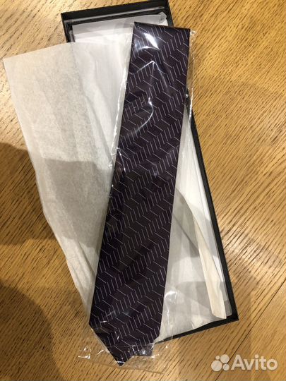 Шелковый галстук Prada