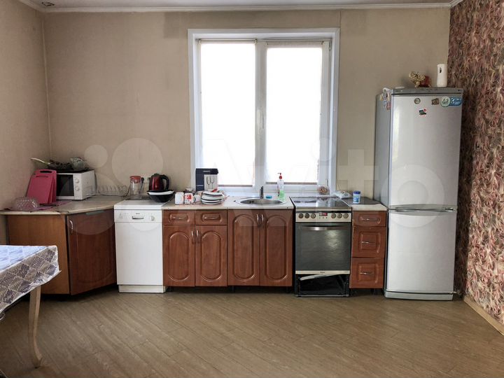 Дом 238 м² на участке 4,5 сот.