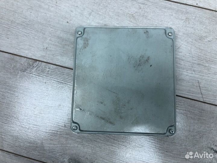 Эбу двс Toyota Avensis универсал 3ZZ-FE 2008