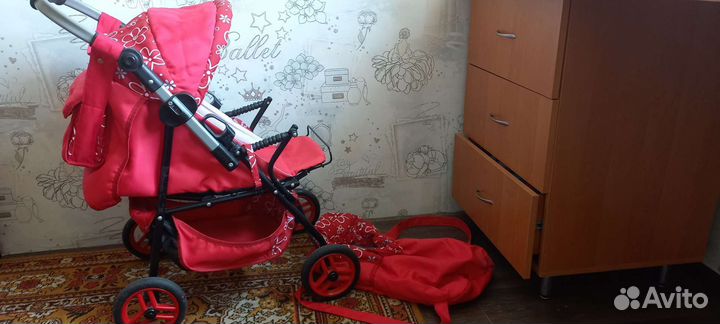Коляска для кукол