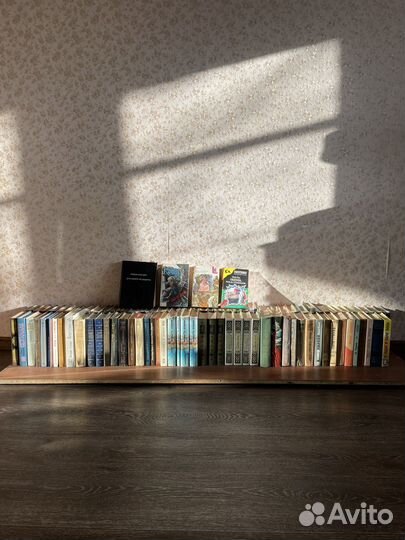 Продам книги