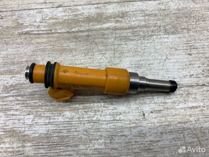 Форсунка топливная Suzuki Vitara внедорожник M16A