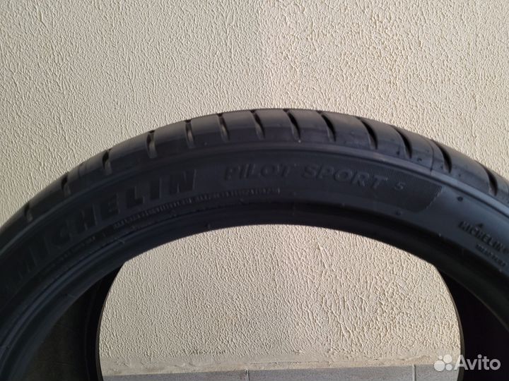 Michelin Pilot Sport 5 225/40 R18 92Y