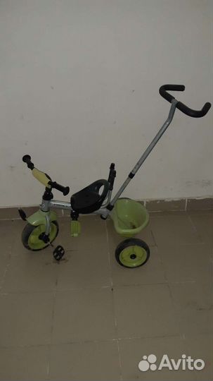 Трехколесный велосипед с родительской ручкой