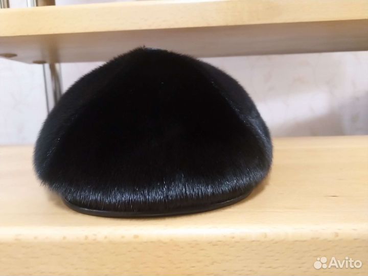 Меховая кепка из нерпы