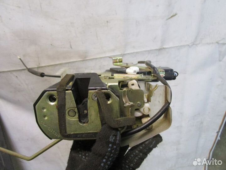 Замок двери передней левой Great Wall hover H5 201