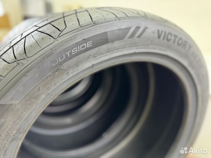 Bestall Victory AU918 255/45 R20 105W