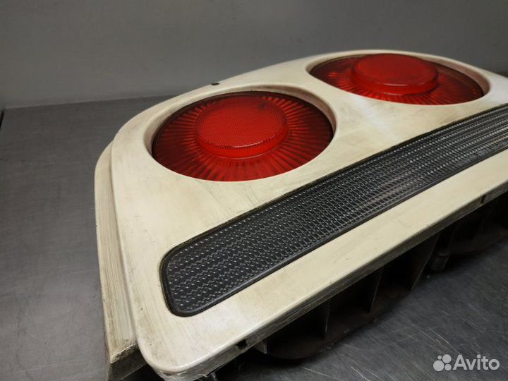 Фонарь задний правый Nissan Skyline R34