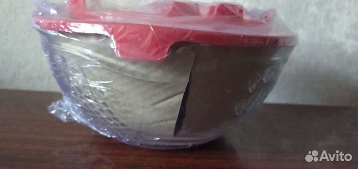 Набор мисок с крышкой из ажурного стекла