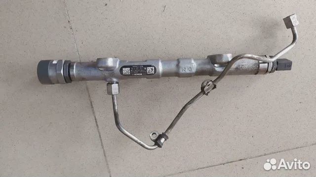 Рейка топливная рампа Mercedes Sprinter 906 OM651