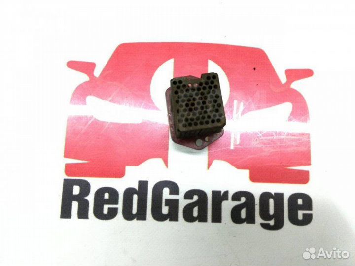 Реостат печки Nissan Safari Y60 TD42 1994