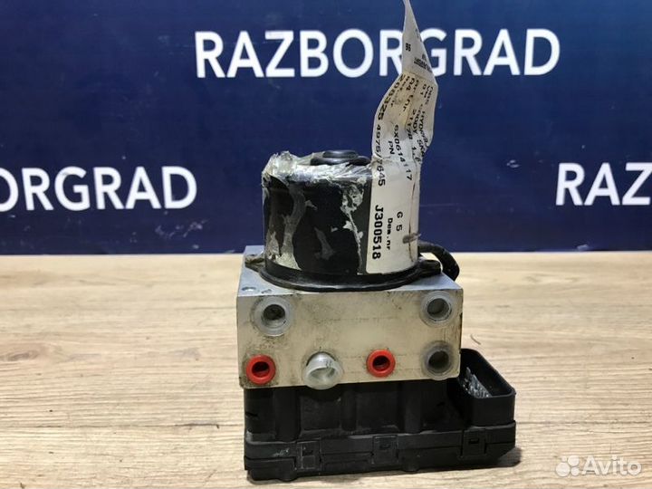 Блок abs Volkswagen Caddy 3 2001