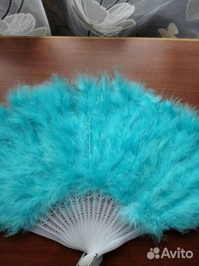 Веер голубой