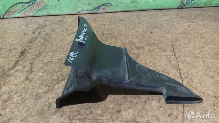 Водосток передний левый Mercedes-Benz E W210 1997